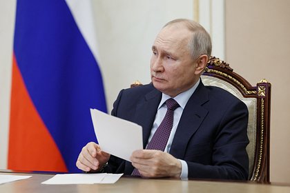 Путин освободил от обязанностей послов России в Эстонии и Латвии