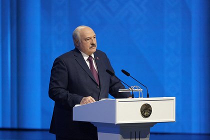 Лукашенко усомнился в добровольном присоединении Швеции и Финляндии к НАТО