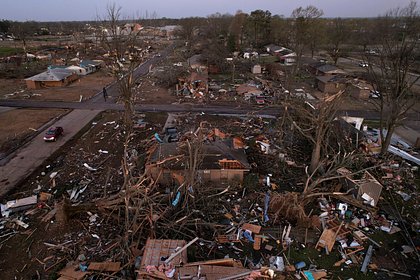 В результате разрушительного торнадо в США погибли 18 человек