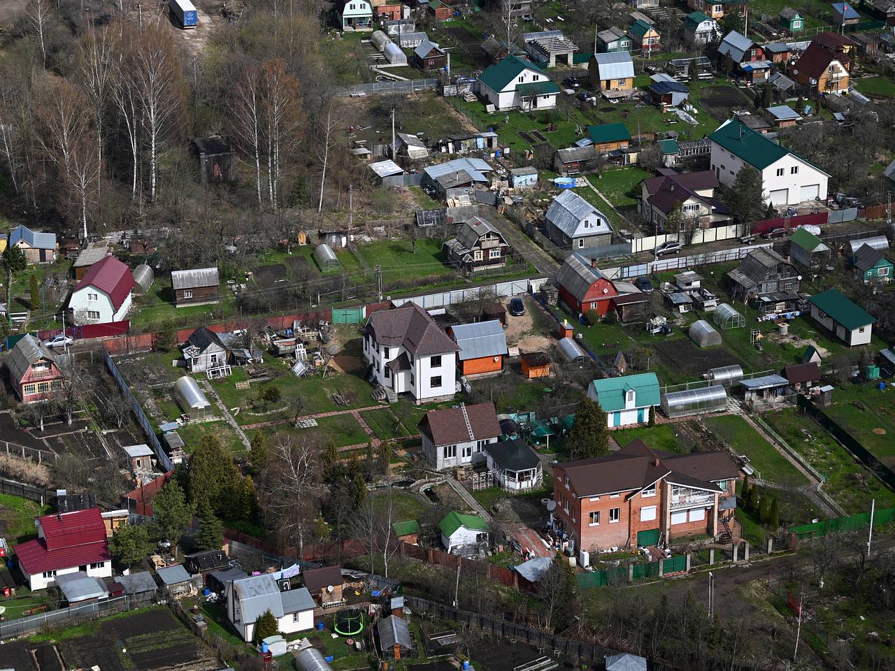 Россияне массово захотели жить за городом: Дом: Среда обитания: Lenta.ru