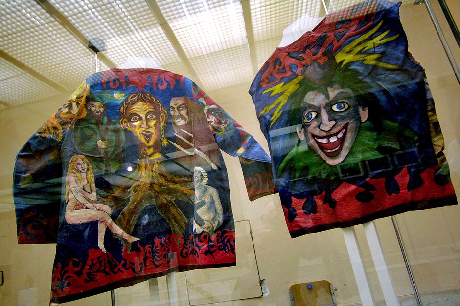Работы Андрея Князева в Центральном выставочном зале «Манеж» в рамках выставки «Петербург-2005»