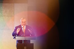 Виктор Орбан