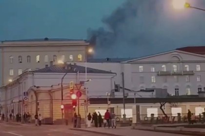 Минобороны заявило о локализации пожара в здании ведомства в центре Москвы