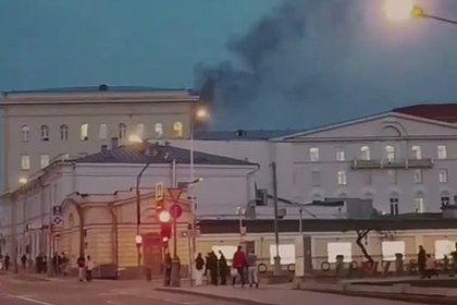 Возгорание в здании Минобороны в центре Москвы ликвидировано