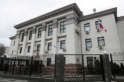 В Москве прокомментировали идею забрать участок у посольства России в Киеве