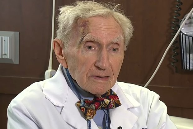 Dr. Howard Tucker
