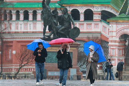 Китайцы массово устремились в Россию