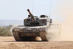 Поставленные Германией танки заметили под Херсоном. Первый Leopard утопили в болоте