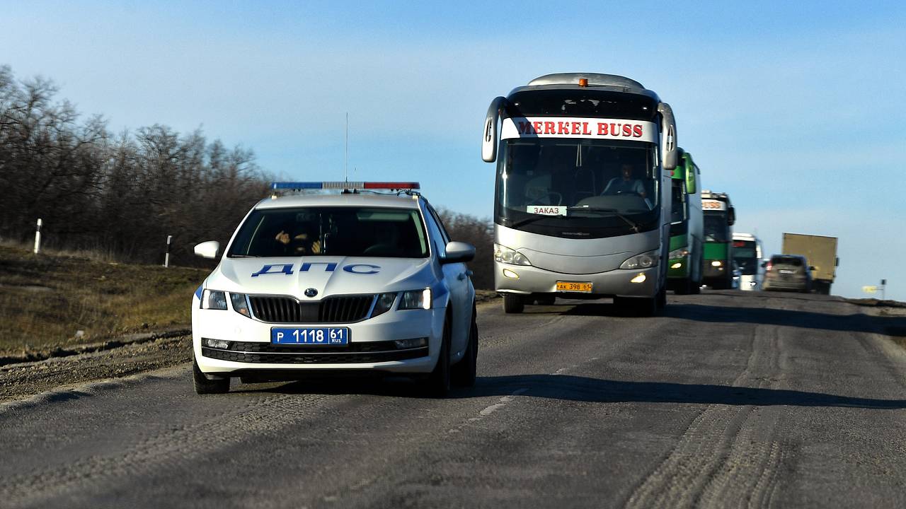 В Ростовской области задержали пассажирский автобус со взрывчаткой:  Следствие и суд: Силовые структуры: Lenta.ru