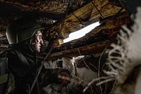 «Нас ждут лишь могилы» Конфликт в Донбассе расколол Украину. Что будет со страной после его окончания?