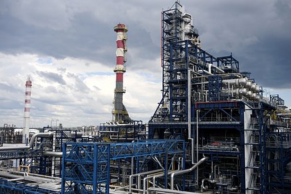 В Москве на территории нефтеперерабатывающего завода упал квадрокоптер