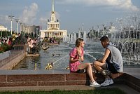 Повышение пенсий и получение наличных по-новому. Что изменится в жизни россиян с 1 мая?