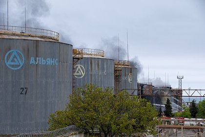 Губернатор уточнил число атаковавших нефтебазу в Севастополе беспилотников
