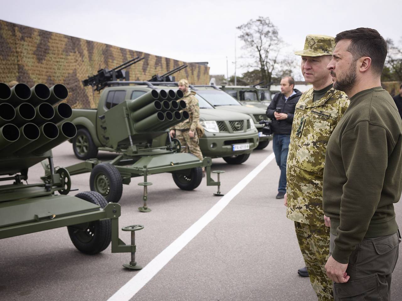 Стало известно о планах Украины нанести удары по России в День Победы:  Пресса: Интернет и СМИ: Lenta.ru