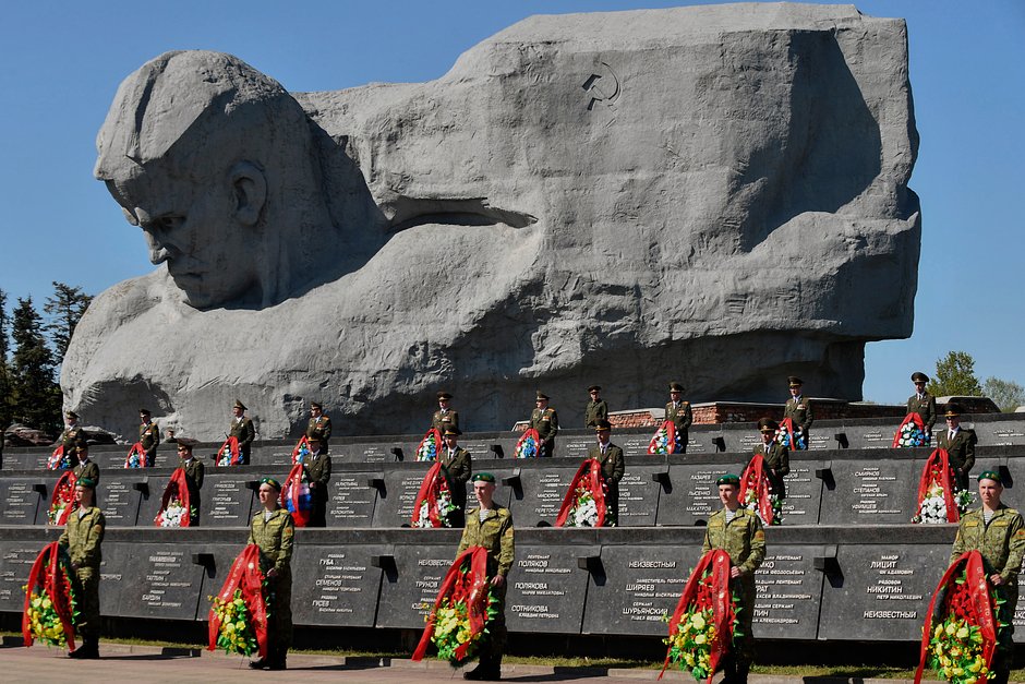 Праздничное мероприятие, посвященное 77-й годовщине Победы в Великой Отечественной войне, в мемориальном комплексе «Брестская крепость-герой», 9 мая 2022 года