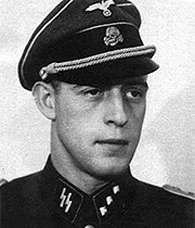 Адъютант Адольфа Гитлера Отто Гюнше