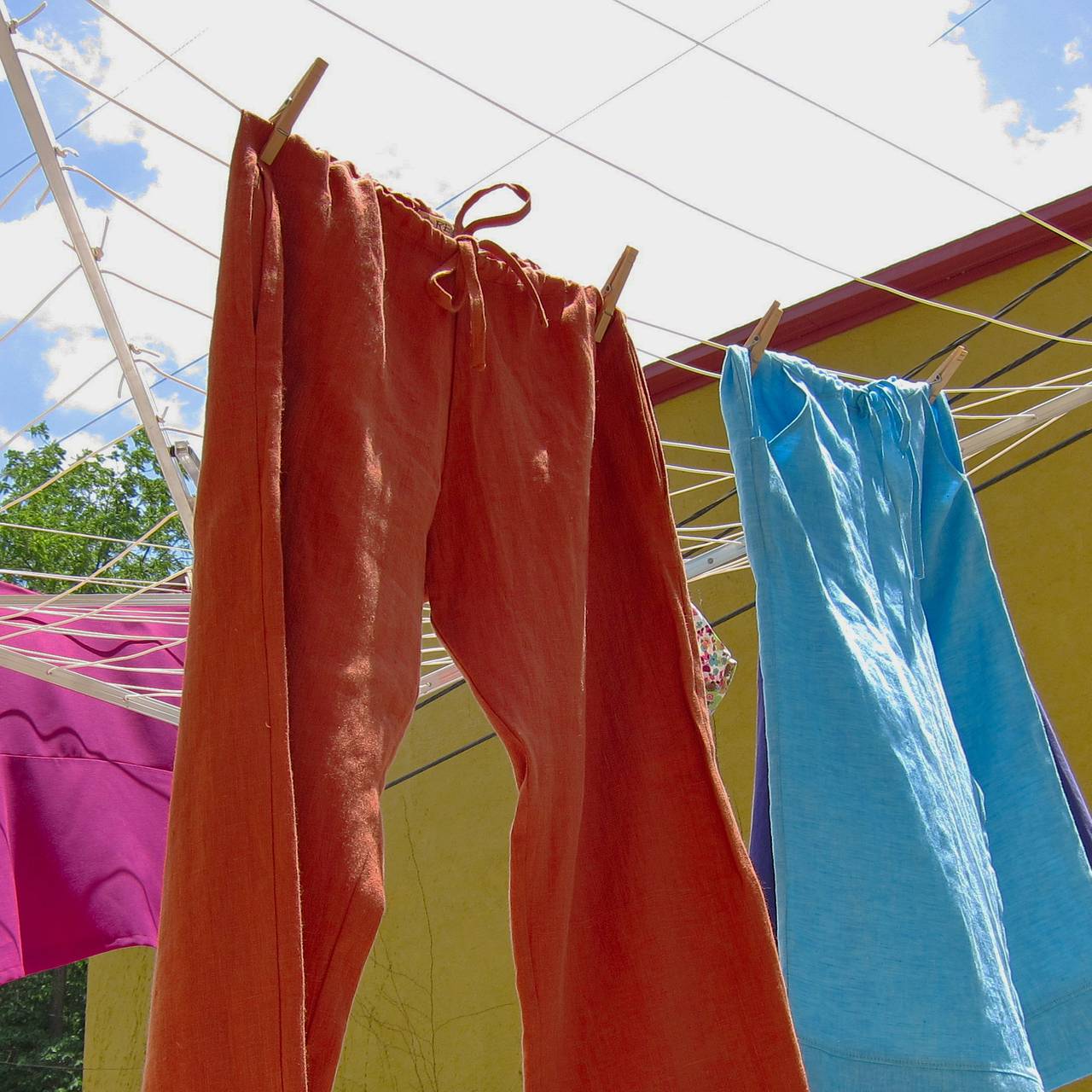 Как цвет одежды может повлиять на настроение человека