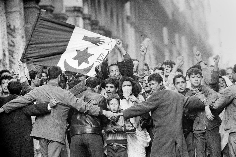 Демонстрация сторонников исламских партий в Алжире, 14 декабря 1960 года