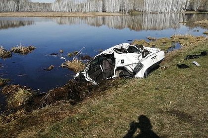 Стали известны детали гибели пятерых россиян в найденном в канаве автомобиле