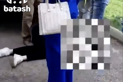 Россиянин избил женщину на глазах у ее ребенка и попал на видео