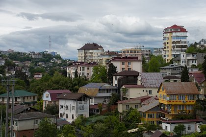Популярный российский курорт назвали небезопасным для заработка на жилье