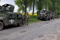 Колонна ВСУ до нападения на Белгородскую область попала на видео. Диверсанты вторглись на американской бронетехнике 