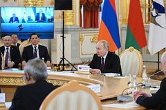 Путин признал неспособность России догнать Армению по росту ВВП