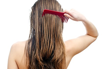 Россиянам раскрыли способ быстро высушить волосы без фена