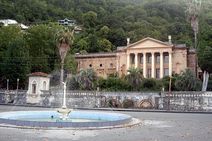 В Абхазии высказались об отмене Россией виз для граждан Грузии