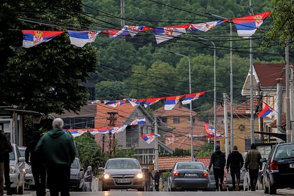 Силы НАТО заблокировали доступ к зданиям муниципалитета на севере Косово