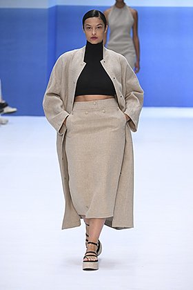 Показ бренда Max Mara на Неделе моды в Милане, сезон весна-лето 2023