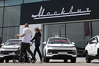 Треть россиян призналась в опасениях покупать авто из-за рубежа 