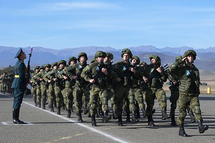 В Армении захотели обсудить работу российских миротворцев в Карабахе