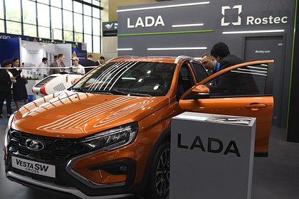 Picture: АвтоВАЗ раскрыл планы по наращиванию экспорта автомобилей Lada