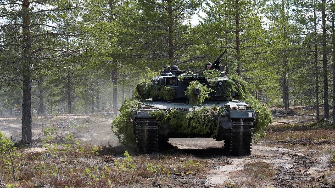 Российские военные захватили Leopard и Bradley. Почему западная техника  пока не помогает ВСУ в контрнаступлении?: Оружие: Наука и техника: Lenta.ru