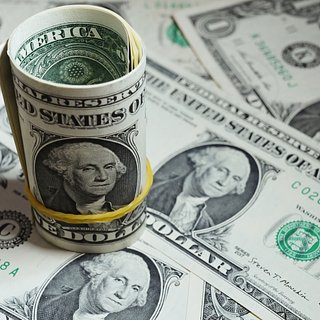 США признали негативное влияние санкций на доллар