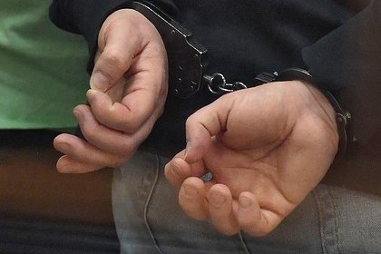 Российского военнослужащего осудили на пять лет колонии за самоволку