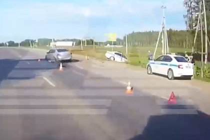 Российские полицейские открыли стрельбу во время погони за угонщиком машины