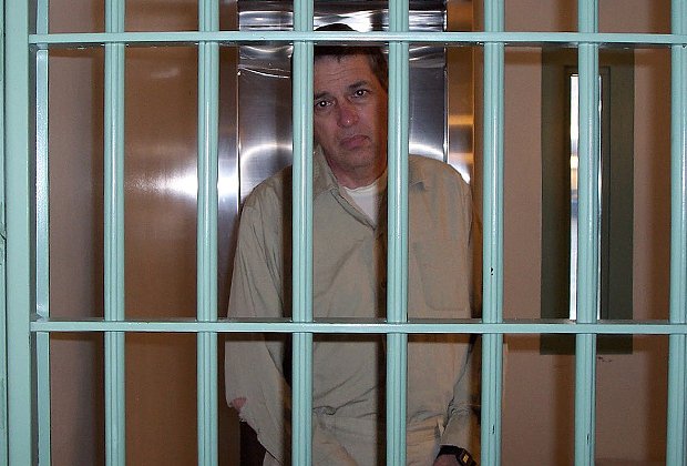 Роберт Ханссен в камере тюрьмы Florence ADMAX