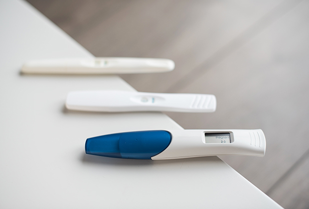 Можно ли делать тест на беременность во время месячных?