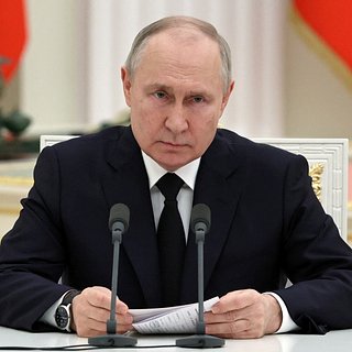Путин призвал делать российскую одежду пригодной для использования