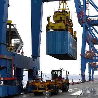 США резко нарастили закупки российских товаров