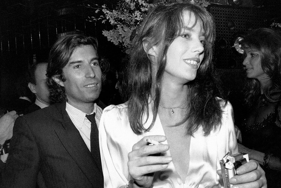 Джейн Биркин с возлюбленным Жаком Дуайоном в 1981 году в Париже