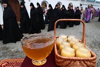 Какого числа отмечается Медовый Спас в 2025 году? История и традиции православного праздника