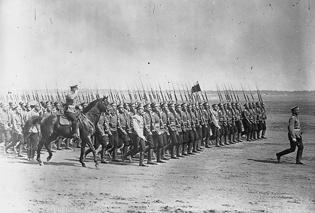 Русская пехота на параде 1914 года