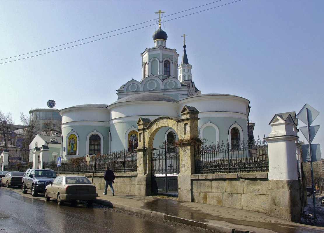 Церковь Воздвижения Креста Господня на Чистом Вражке