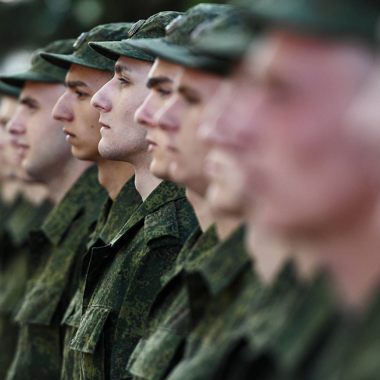 Как в армии меняется внешность парней и почему | OBUHOV | MEN's chanel | Дзен