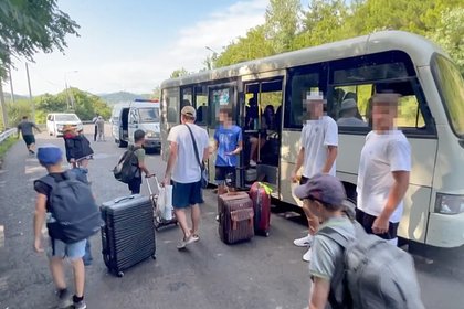 В России водитель с 18 детьми устроил гонки с полицией на неисправном автобусе
