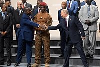 В Петербурге прошел саммит Россия — Африка. О чем африканские лидеры попросили Путина и что готовы предложить взамен?