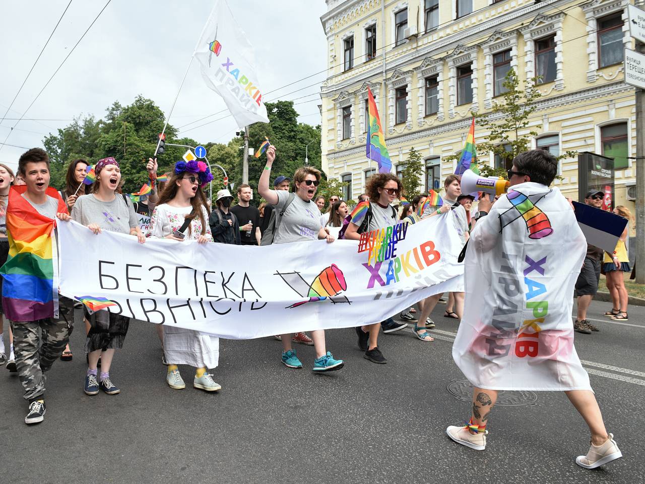 На Украине захотели защитить чувства ЛГБТ-сообщества: Украина: Бывший СССР:  Lenta.ru